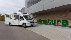 Vw campingbus camping ausbau wohnmobil matratze badehose urlaub pick up general motors kastenwagen ausbauen vw caddy camper ausbau kastenwagen in wohnmobil umbau camping. Wohnmobil Matratzen Nach Mass Perfekter Schlafkomfort Fur Unterwegs