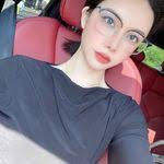 Shelley Whaley's Instagram, Twitter & Facebook