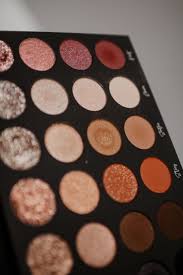 Wir kombinieren diese anwendung immer mit unserer lymphhose , die bei uns im preis inbegriffen ist ! Tati Beauty Textured Neutrals Vol 1 Review Giveherglitter