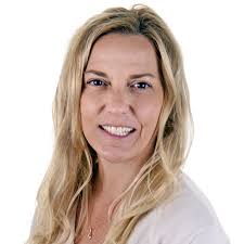 Amy Splinter's Instagram, Twitter & Facebook