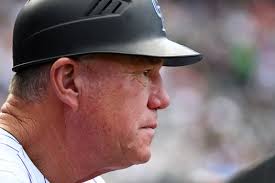 Sean Bouchard exits Rockies game vs. Reds with apparent injury