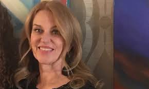 Sara Swan's Instagram, Twitter & Facebook