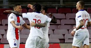 Mauricio pochettino doesn't seem worried about kylian mbappe's recent goal drought, as he just one of the biggest subjects amongst the press members is kylian mbappe's recent dip in form that. Mbappe Hits Hat Trick As Pochettino Masterminds Psg Win At Barcelona