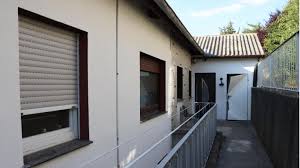 Hier findest du möblierte zimmer und wohnungen in schwerte und umgebung. Schwerte Mann In Wohnung Festgehalten Und Schwer Verletzt Stern De