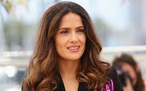 Download Wallpapers Salma Hayek 4k American Actress Portrait Smile Besthqwallpapers Com Salma Hayek Amerikanische Schauspieler Schauspieler