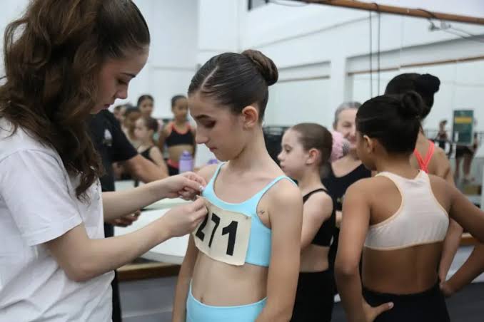 Paranaguá recebe pré-seleção para novos alunos da Escola Bolshoi