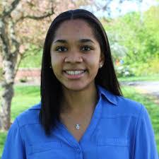 Lauren Mcneil's Instagram, Twitter & Facebook