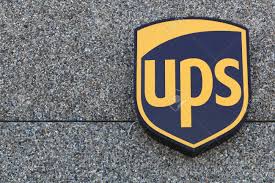 After more than four decades with the same logo, ups introduced a new one on march 25, 2003. Ups Logo Auf Der Fassade United Parcel Service Ist Der Weltweit Grosste Paketzustelldienst Und Als Ein Anbieter Von Supply Chain Management Losungen Lizenzfreie Fotos Bilder Und Stock Fotografie Image 46586236
