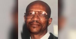 Desmond Burton Sr. Obituary