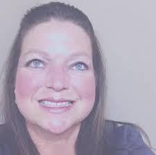 Veronica Orenday's Instagram, Twitter & Facebook