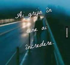 Poze cu indragostiti pline de emotie si pasiune pentru dragoste si iubire. Ai Grija In Cine Ai Incredere Poze Cu Mesaje Poze Cu Citate Poze Cu Texte Sugubat