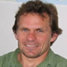 Benjamin Staton's Instagram, Twitter & Facebook