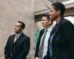 Lancaster OH- the place for sensual nose ring art