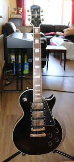 Epiphone Les Paul Custom 3 Pick Up Black Beauty For Sale Online Ebay Epiphone Epiphone Les Paul Black Beauties