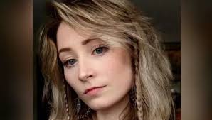 'She is my pride and joy': Woman celebrates 114th birthday with 97-year-old  sister