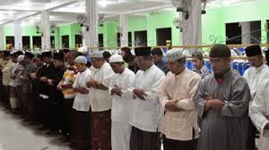 Jul 27, 2016 · memang benar sekali bahwa qadha' shalat yang terlewat ini merupakan hal yang telah disepakati oleh seluruh ulama, tanpa kecuali. Meninggalkan Shalat Fardhu Wajib Di Qadha Atau Bertaubat Sriwijaya Post