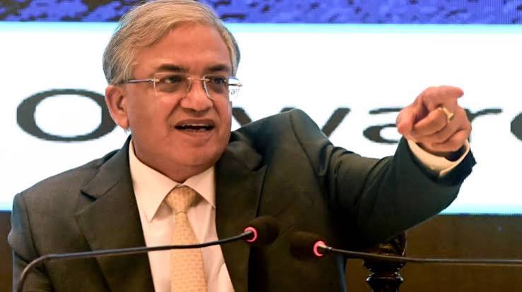 मुख्य चुनाव आयुक्त ज्ञानेश कुमार के खिलाफ महाभियोग प्रस्ताव ला सकता है विपक्ष, नोटिस पर 180 सांसदों ने किया साइन - India TV Hindi