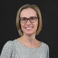 Shannon Strausser's Instagram, Twitter & Facebook