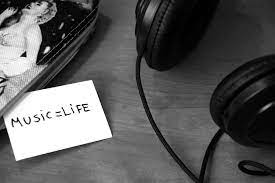 Dazu alle news, die wichtigsten infos für den tag und intelligente comedy mit kultstatus. Music On Facebook Facebook
