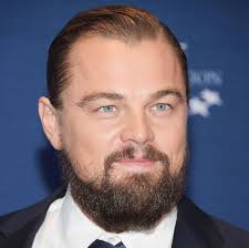 See the latest leonardo dicaprio news on movies, oscar award nominations, red carpet and girlfriend updates after the titanic star's split from nina agdal. Leonardo Dicaprio Sorority Recruiter Leaves Club With 20 Women