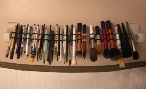 January 24 at 4:51 am ·. I Forgot Where I Saw This Make Up Brush Hack But I Thought I Would Share Use Hair Ties To Hang Up Brushes On A Towel Rack To Dry Makeupaddiction