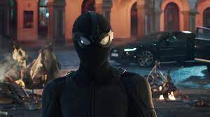 Far from home (2019) online. Eine Der Wohl Witzigsten Trailer Szenen Wurde Aus Spider Man Far From Home Rausgeschnitten
