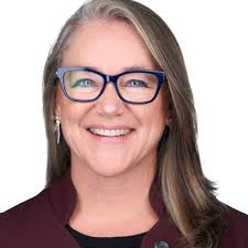 Tara Gambill's Instagram, Twitter & Facebook