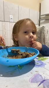 Reel by Débora Gross (@dehliskagross) · April 30, 2023