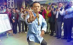 I will start with types of bahasa melayu that we have and we will later on progress further… Apa Sebenarnya Tugas Seorang Ceo Iluminasi