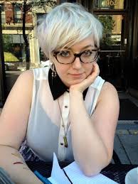 You can also make gorgeous hairstyles with fat & double chin face. Pin On Short Hair Styles