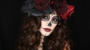 Farbenfrohe motivgirlande mit verzierten totenköpfen und blüten zum mexikanischen tag der toten oder zu halloween. La Catrina Kostum Selber Machen Diy Anleitung Maskerix De