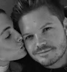 Kiwi fashion blogger Jaime Ridge expecting her first child with husband  Tommy Bates