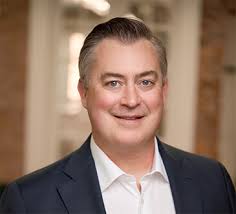 Dennis Bartow's Instagram, Twitter & Facebook