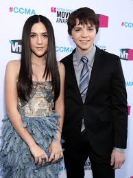 After 7 months of engagement they were married on 27th sep 2020. Isabelle Fuhrman And Joel Courtney Dating Gossip News Photos