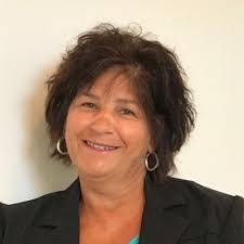 Tisha Parry's Instagram, Twitter & Facebook