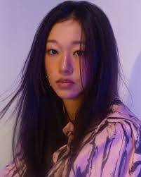 Ellie Jung's Instagram, Twitter & Facebook