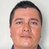 200+ perfiles de «Julio César Vargas»