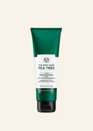 With community trade organic tea tree oil it helps to give clearer skin. Tea Tree 3 In 1 Wash Scrub Mask Beauty Bags The Body Shop