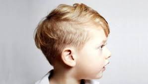 Rambut lurus, jidat lebar dan jenong itu bukan hal yang. Gaya Rambut Di Sisi Untuk Kanak Kanak Lelaki 37 Gambar Bagaimana Untuk Membuat Rambut Dengan Bangs Dan Berpisah Untuk Remaja Hairstyles Untuk Rambut Panjang Dengan Sikat