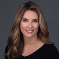 Gloria Lemaster's Instagram, Twitter & Facebook