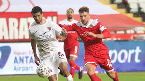 Süper lig 'in 15.haftasında antalyaspor ile hatayspor arasından oynanacak maç yoğun yağış nedeniyle ertelendi. Ol7hdvdposyukm