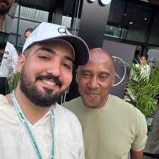 Anna Kamps's Instagram, Twitter & Facebook