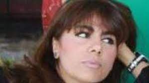 Carla signoris, in una puntata di crozza italia del 2006, intervista parvin grillo la moglie iraniana di beppe grillo, prima di scendere in politica con il. Chi E Parvin Tadjk La Moglie Di Beppe Grillo
