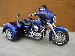 2009 Harley Davidson Street Glide Trike Purple Flake Http Www Motherroadhd Com New Vehicle Deta Harley Davidson Street Glide Harley Davidson Street Harley