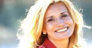 6,376 likes · 3 talking about this. Milano Addio Ad Alessandra Appiano Una Scrittrice Dalla Parte Delle Donne Tgfuneral24