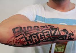 Trash Polka Schrift Google Suche Trash Polka Schrift Trash Polka Tattoo Vorlagen