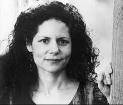 The Wholeness of a Broken Heart: A Novel: Singer, Katie: 9781573221474:  Amazon.com: Books