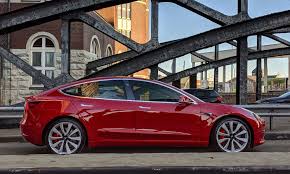 Folkebilen Model 3 Vil Bidra Til Kraftig Okt Tesla Salg Foto Tesla Tesla Tesla Model Ice Car