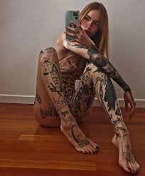 tokyo.shi - Fleshbot