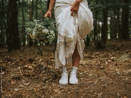 Brautkleid boho vintage hippie dein hochzeitskleid 2020. Die Boho Hochzeit Was Ihr Jetzt Daruber Wissen Solltet Myprintcard